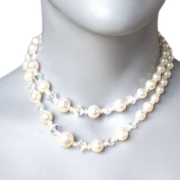 White Pearl and Beautiful Australia Crystal White AB Sparkly Rainbow Necklace - Picture 1 of 10